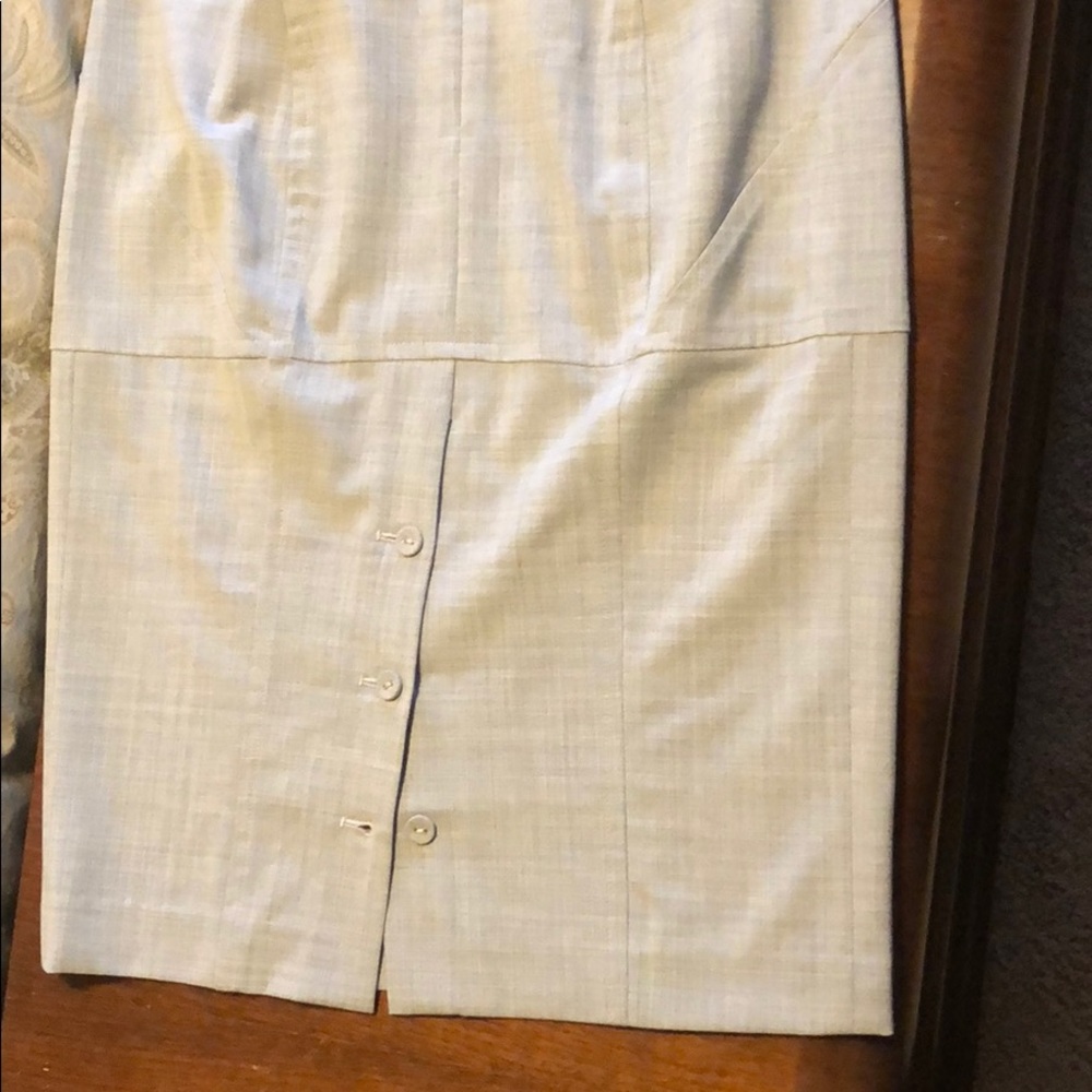Skirt - Picture 2 of 2